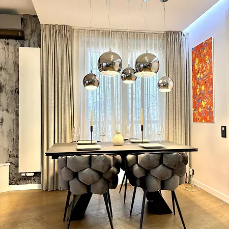 Sky & Luxury شقة *