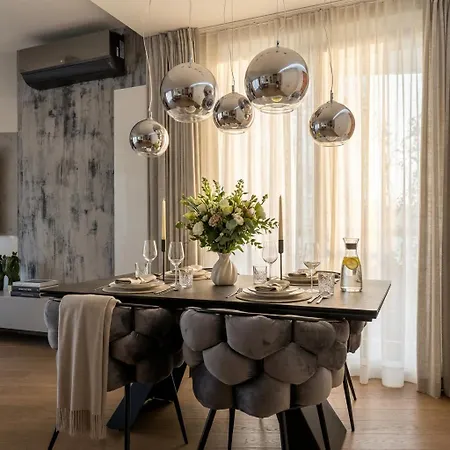 Sky & Luxury شقة *