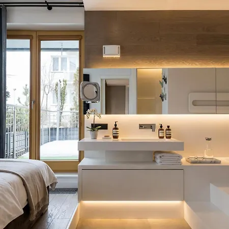 Sky & Luxury شقة وارسو